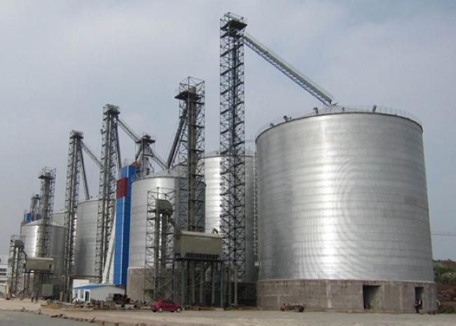 孝感大型钢板库构造参数及水泥储存质量